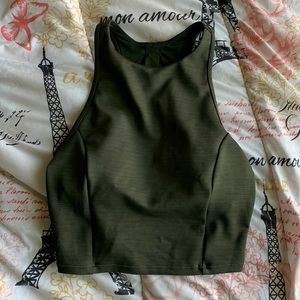 must go gym workout crop top